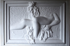 Mulher com laço faberglass 123x93x15 alt. 1991